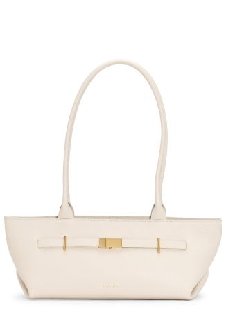 The New York black leather shoulder bag