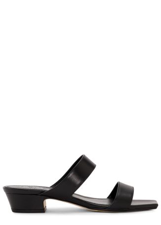 Kemi 35 black leather sandals