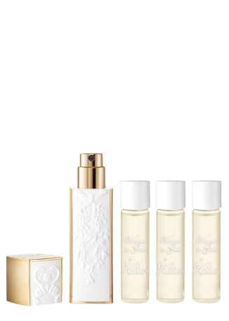 Woman In Gold Travel Set